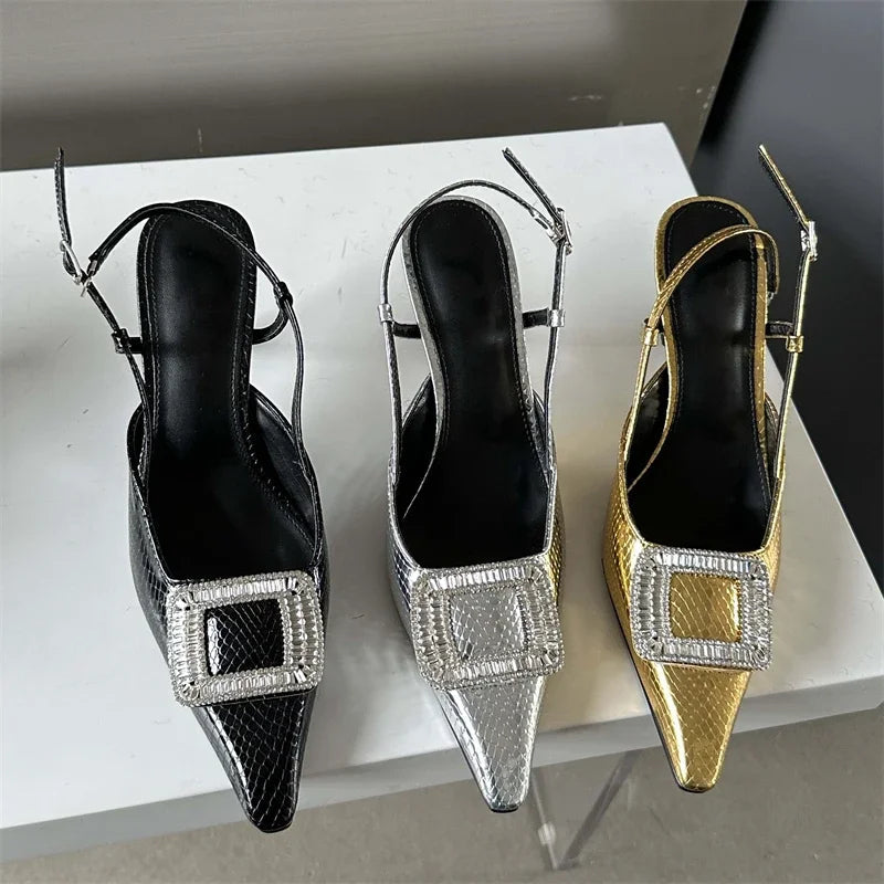 Beautifully Finished Heels in a Timeless Design