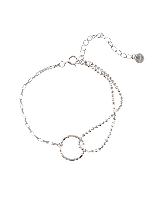 Sophisticated Garment with a Clean Classic Look