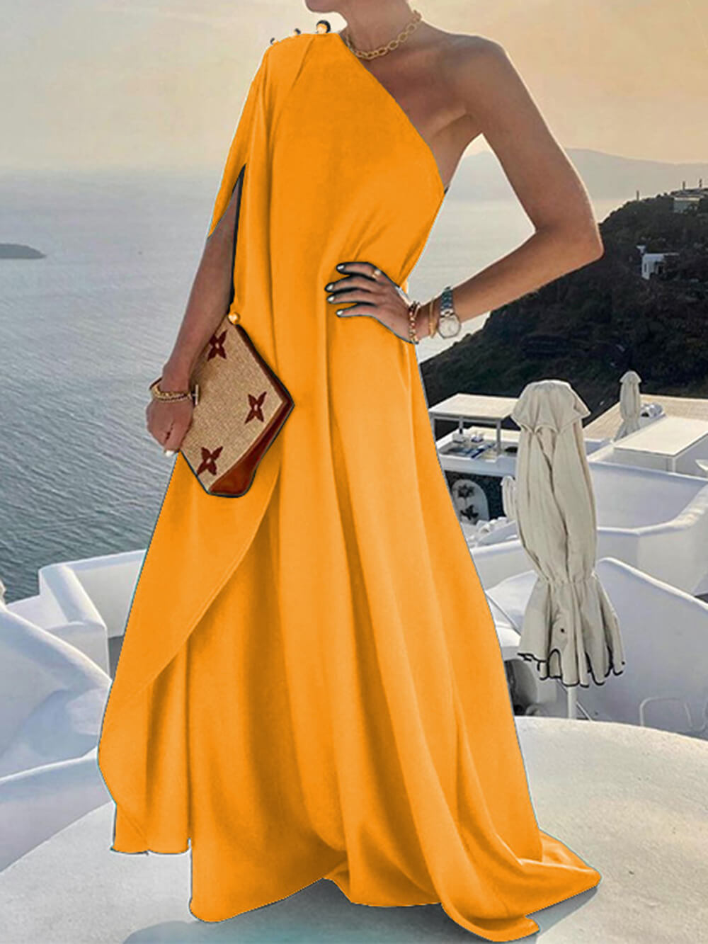 Sophisticated Dress with a Clean Classic Look