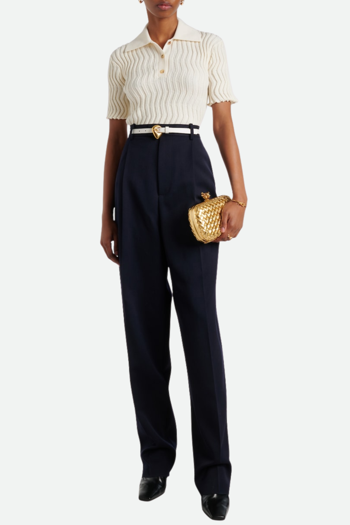 Beautifully Finished Garment in a Timeless Design