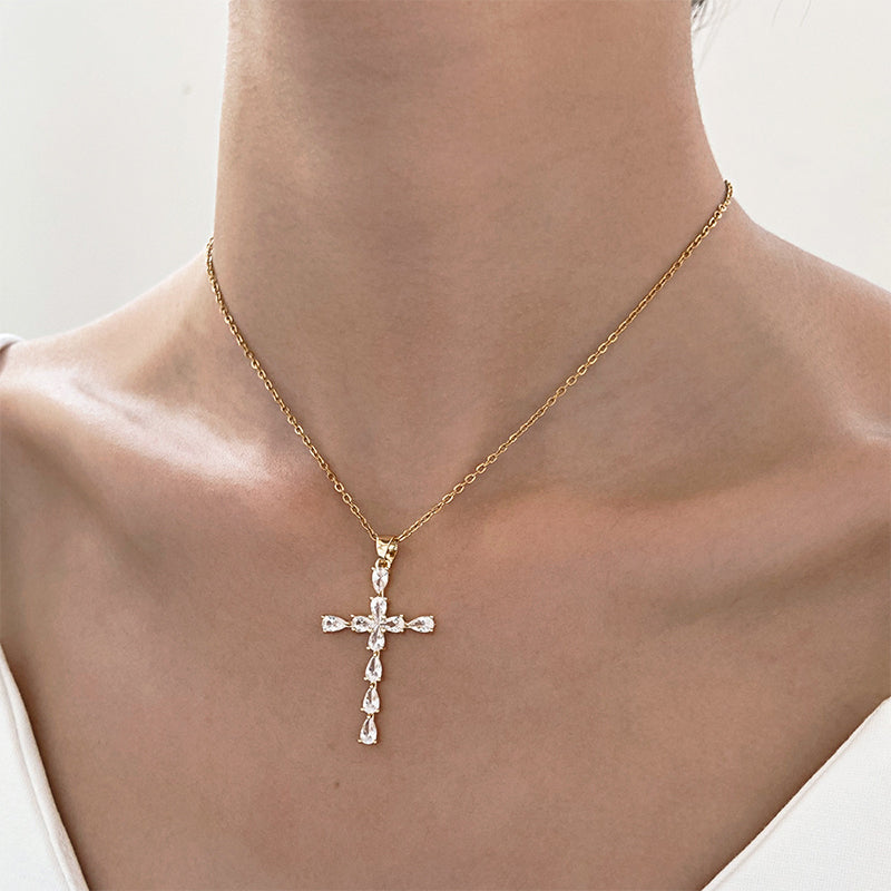 Effortlessly Elegant Garment with a Timeless Design