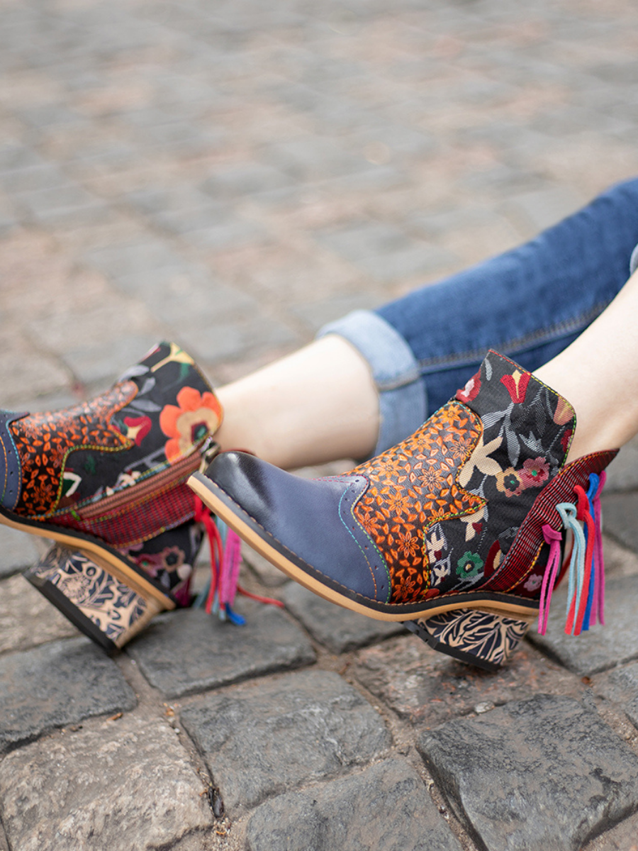 Well Tailored Boots with a Graceful Silhouette