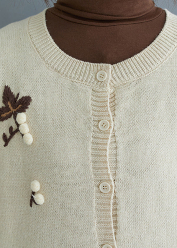 Beautifully Crafted Cardigan in a Classic Style