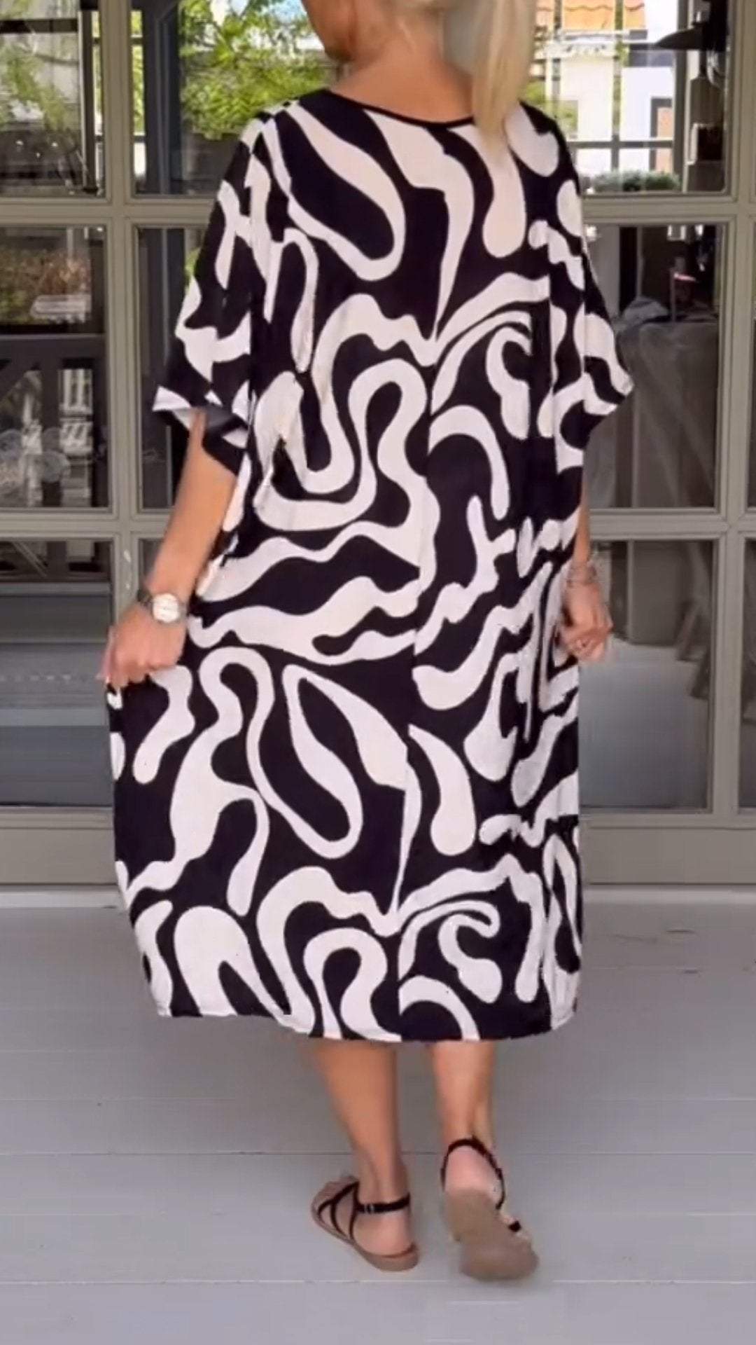Polished Dress with an Effortless Classic Look