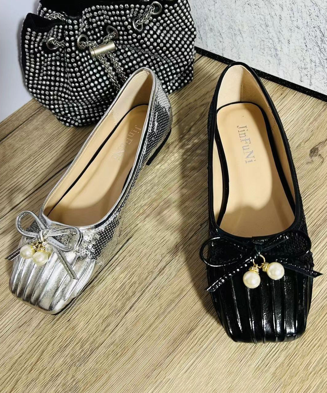 Classic Vintage Shoes with a Flattering Fit