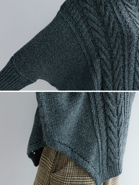 Classic Vintage Sweater with a Flattering Fit