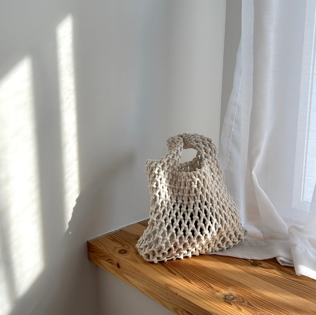 Beautifully Finished Bag in a Timeless Design