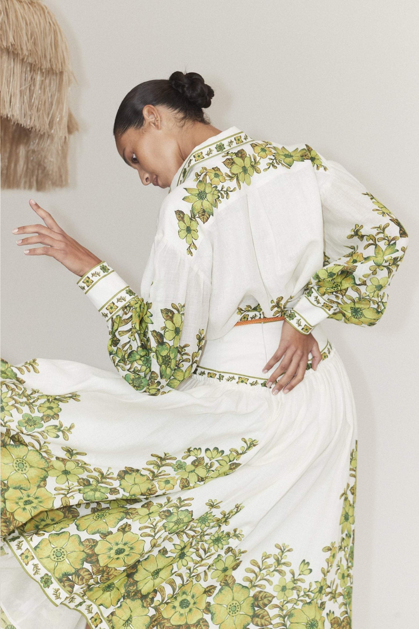 Classic Vintage Blouse with a Flattering Fit