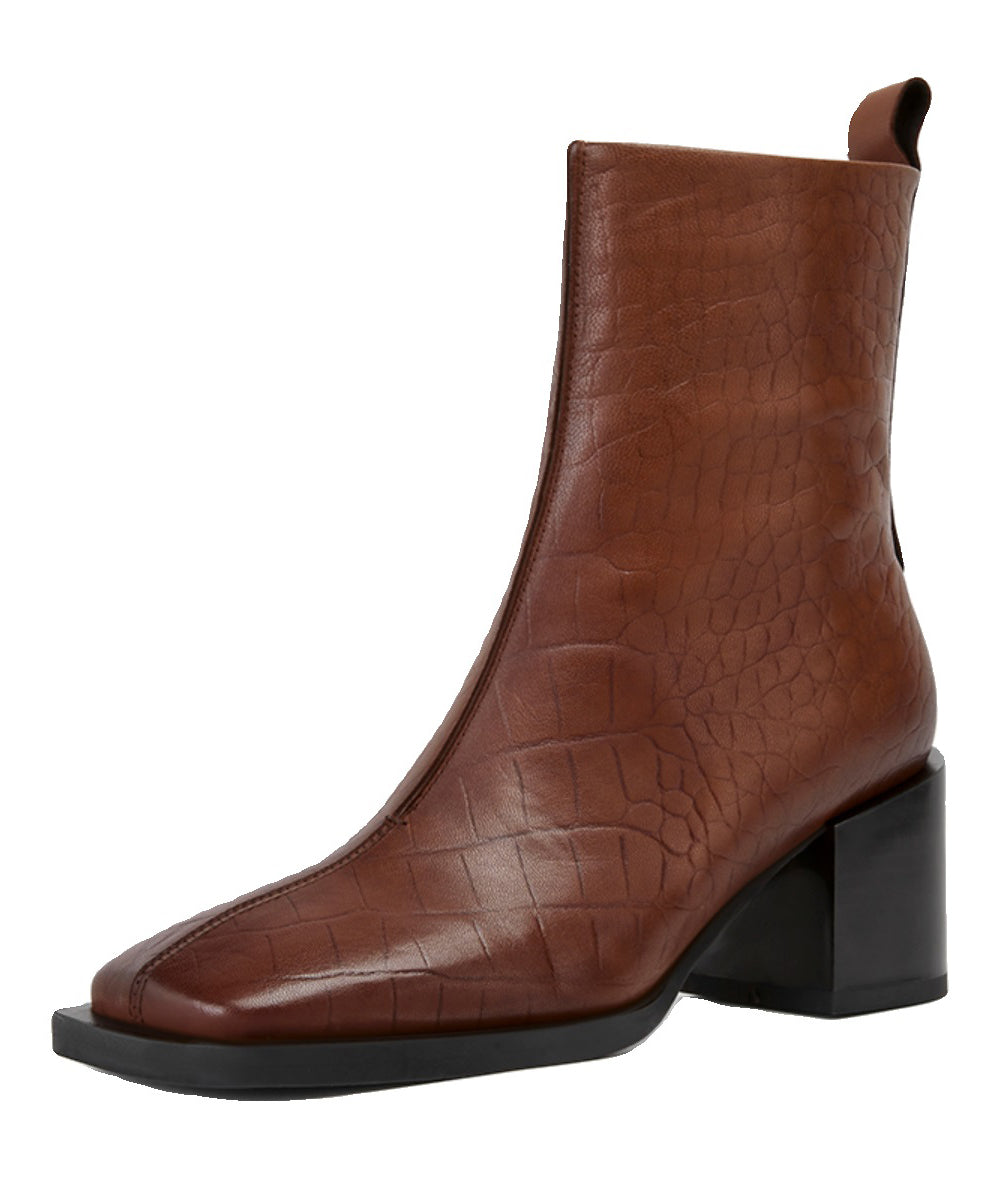 Beautifully Crafted Boots in a Classic Style