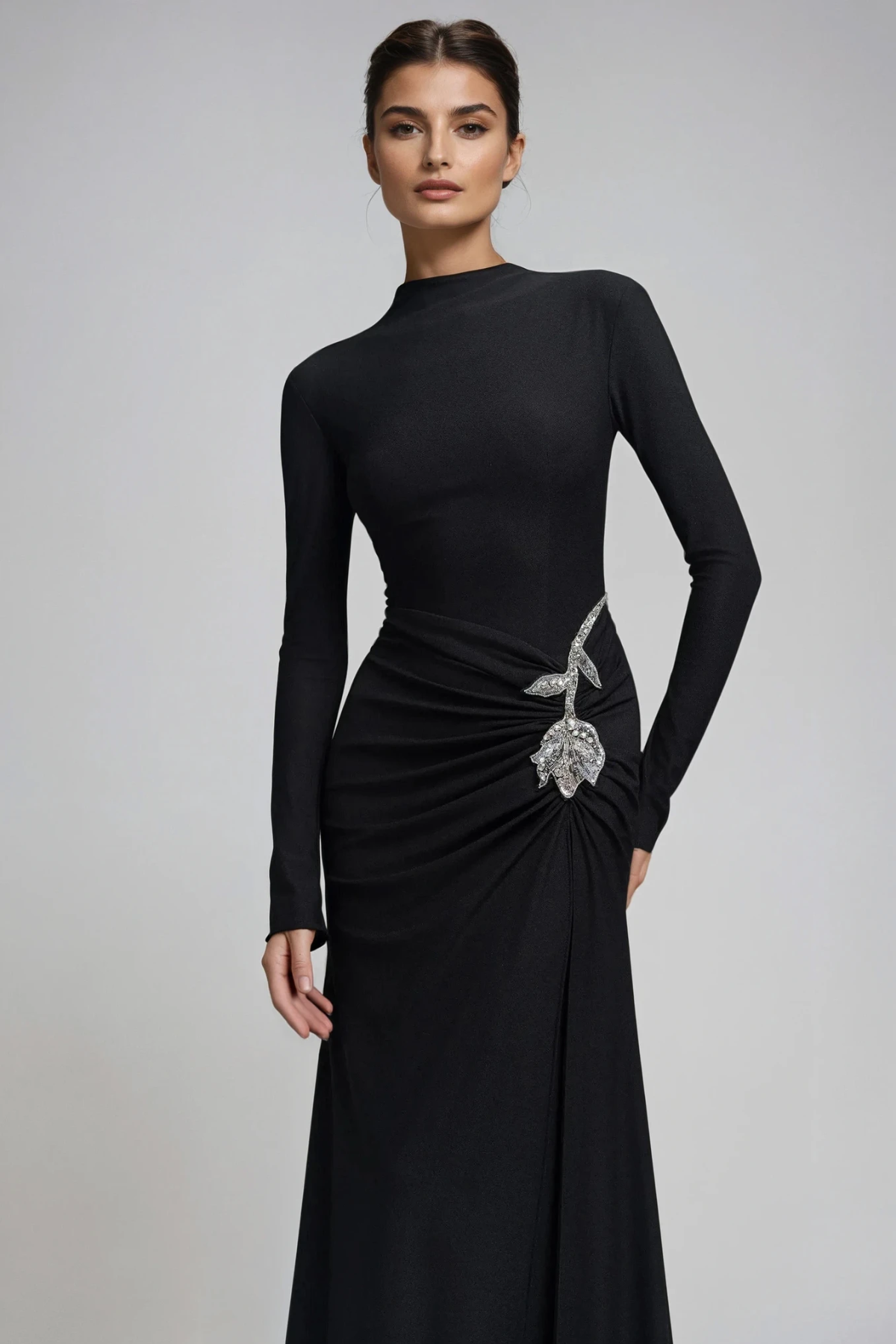 Beautifully Finished Dress in a Timeless Design