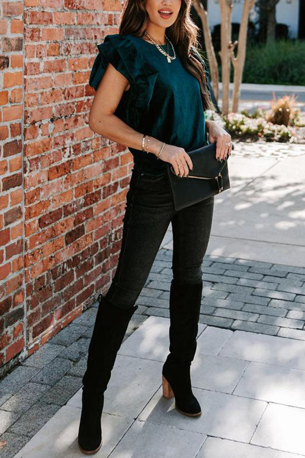 Polished Top with an Effortless Classic Look