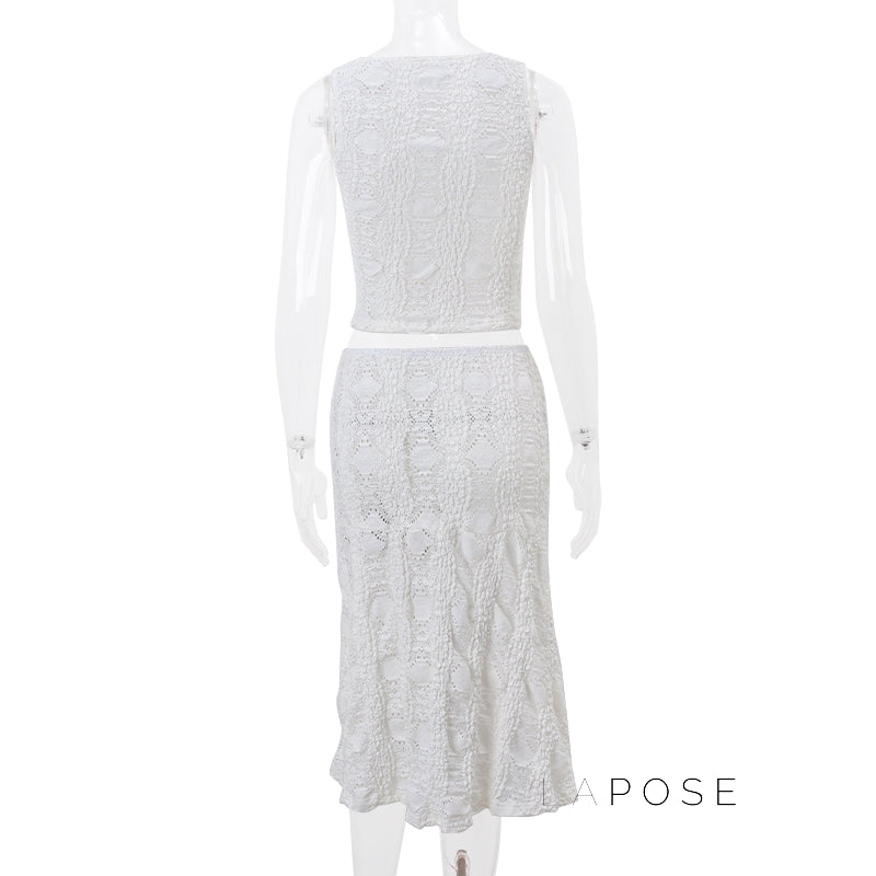 Polished Garment with an Effortless Classic Look