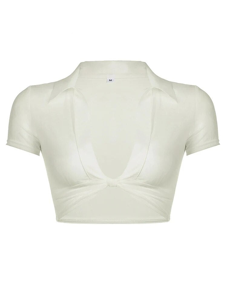 Classic Vintage Shirt with a Flattering Fit