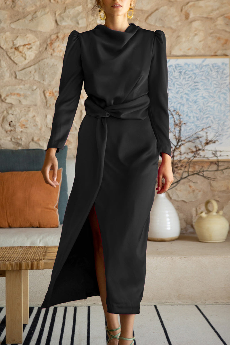 Beautifully Finished Dress in a Timeless Design