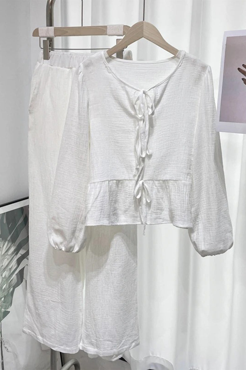 Effortlessly Elegant Garment with a Timeless Design
