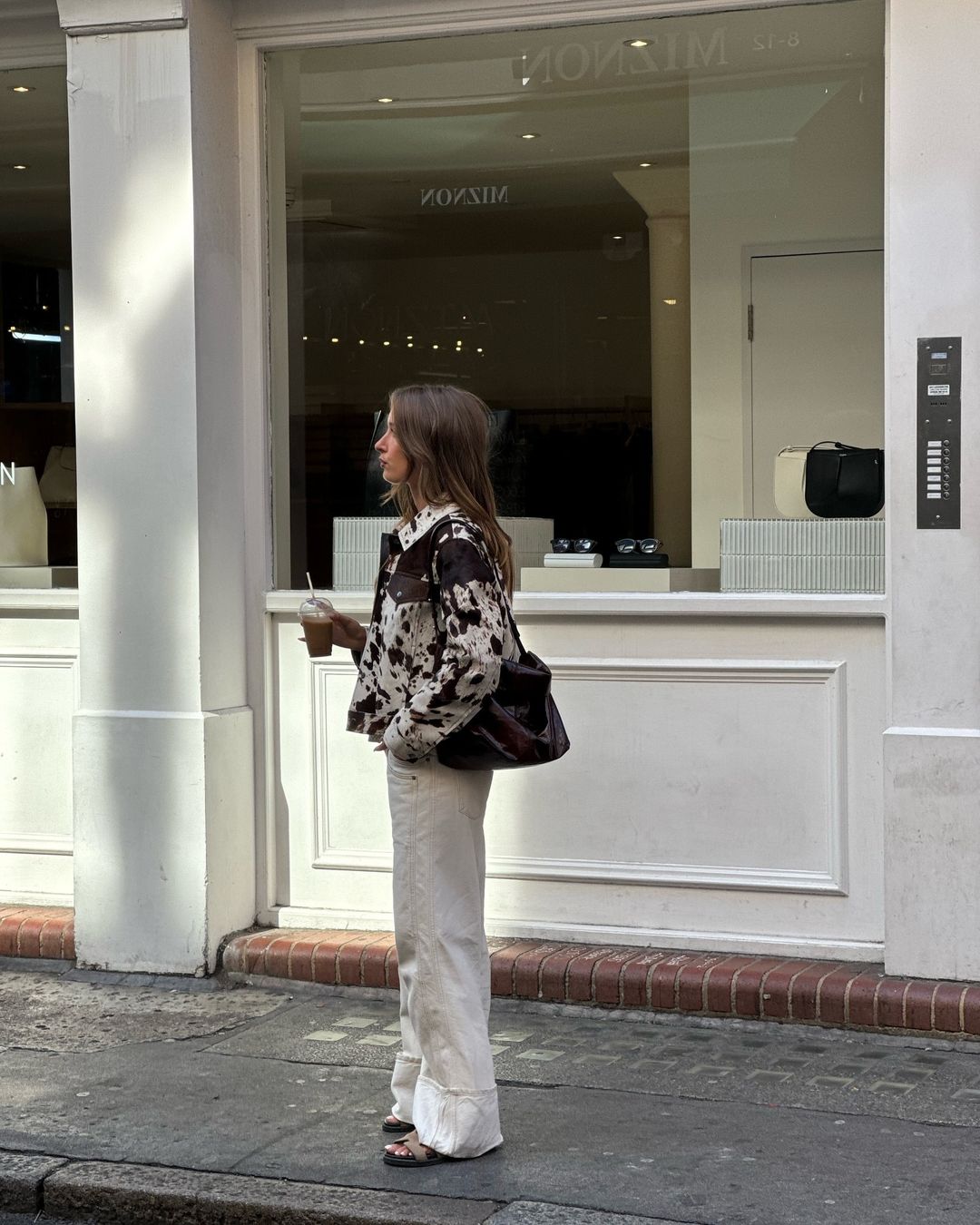 Well Tailored Jacket with a Graceful Silhouette