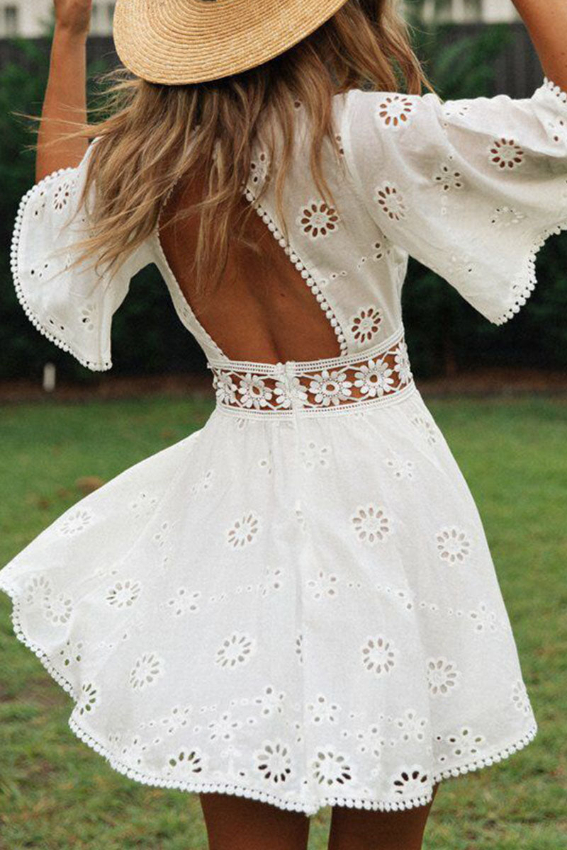 Well Tailored Dress with a Graceful Silhouette