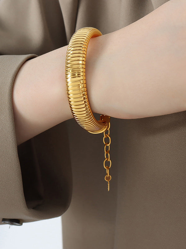 Beautifully Crafted Garment in a Classic Style