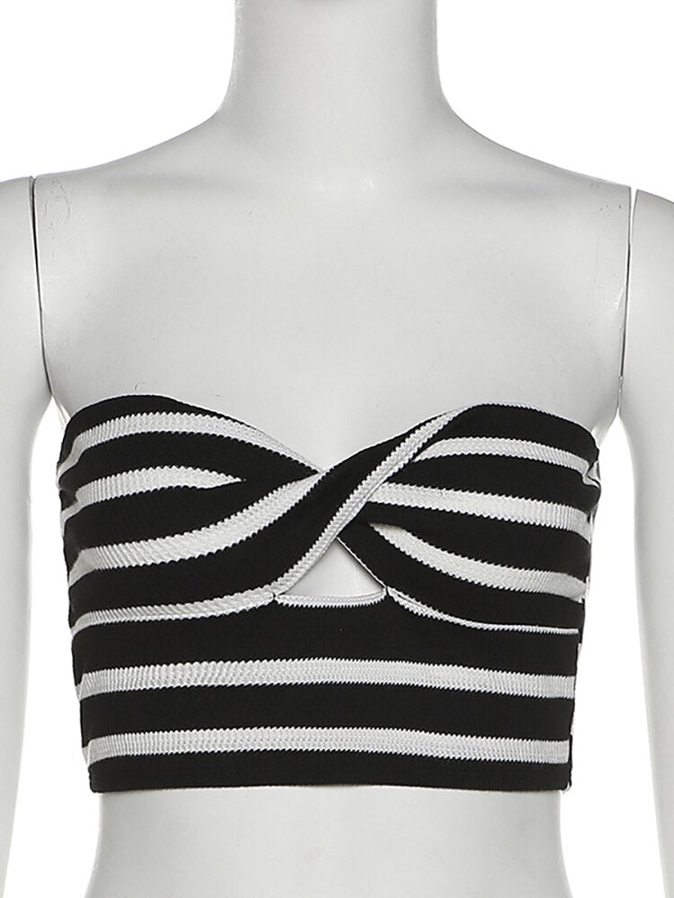 Classic Vintage Top with a Flattering Fit