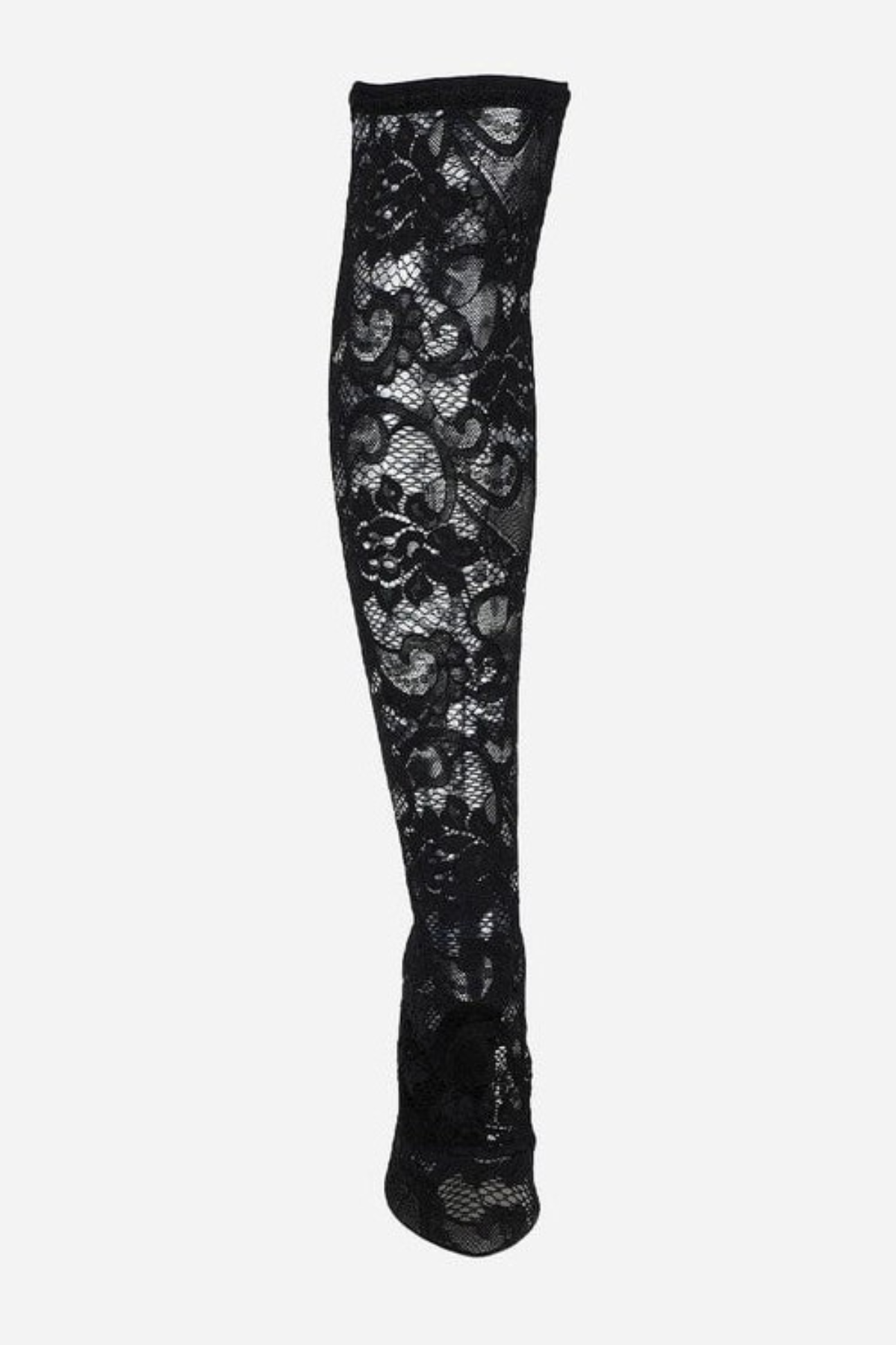 Well Tailored Boots with a Graceful Silhouette