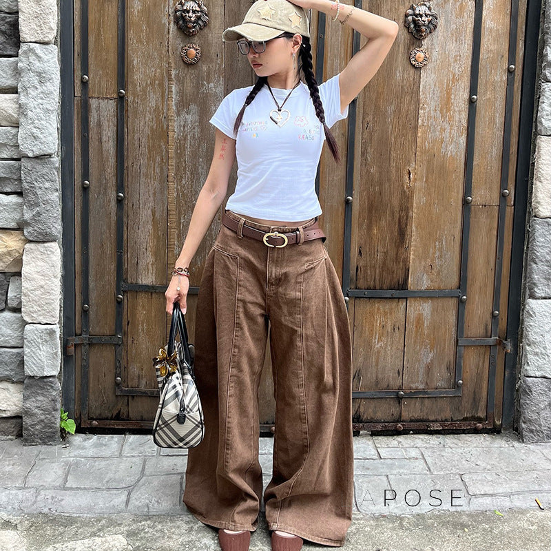 Sophisticated Garment with a Clean Classic Look