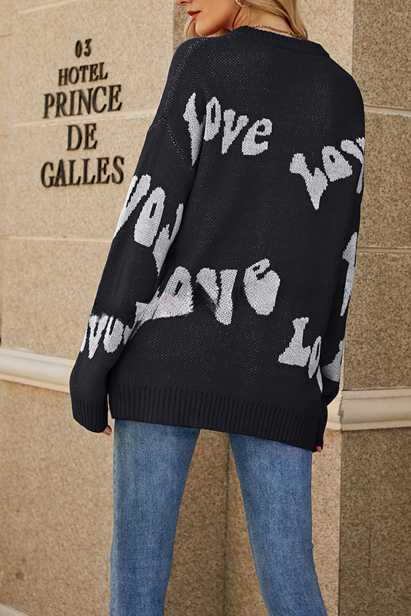 Effortlessly Elegant Sweater with a Timeless Design