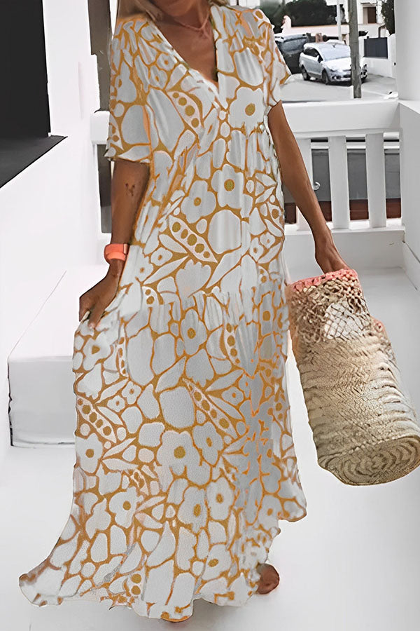 Effortlessly Elegant Dress with a Timeless Design