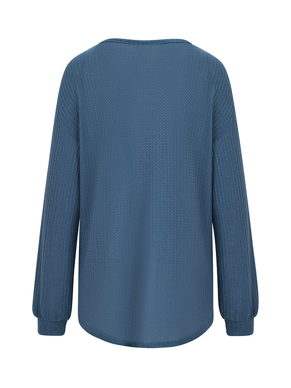 Beautifully Crafted T-Shirt in a Classic Style