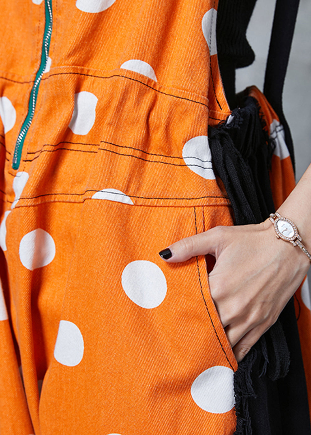 Beautifully Finished Garment in a Timeless Design