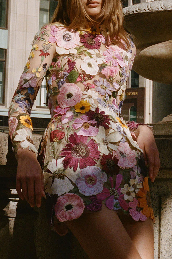 Beautifully Crafted Dress in a Classic Style