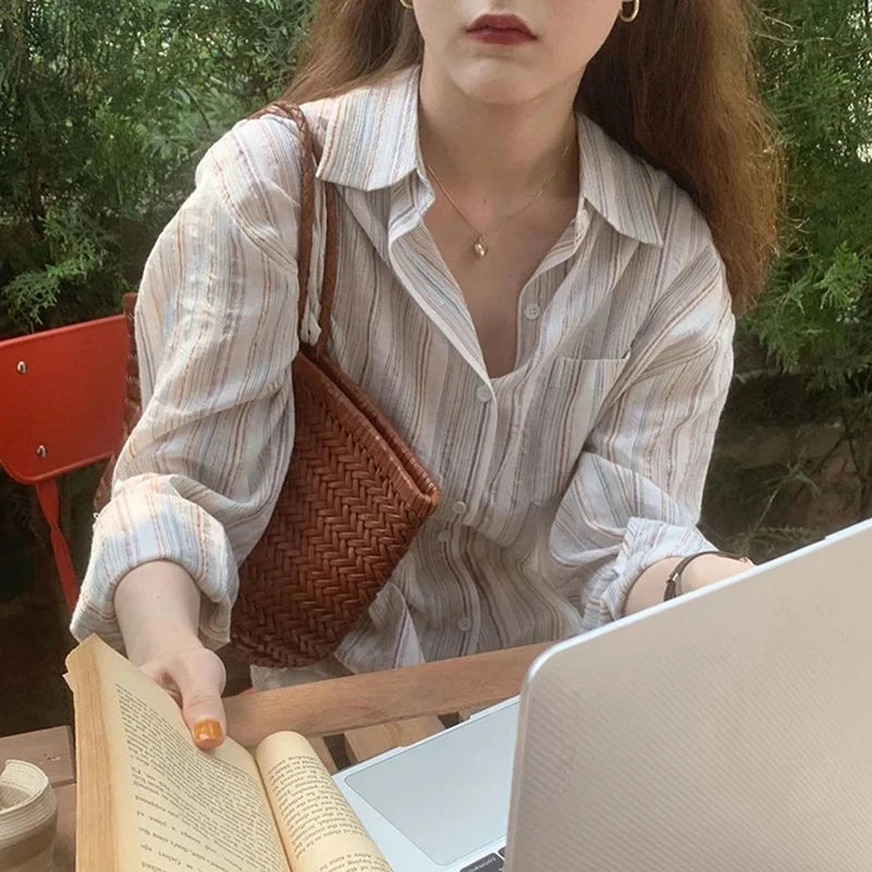 Beautifully Crafted Blouse in a Classic Style
