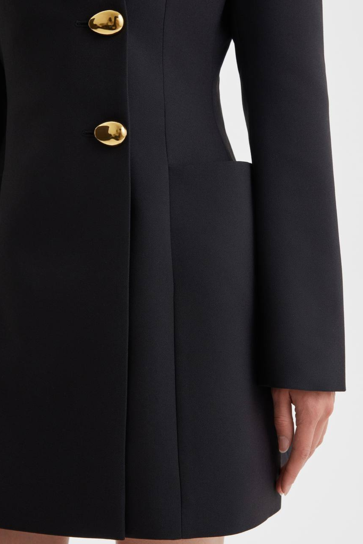 Sophisticated Dress with a Clean Classic Look