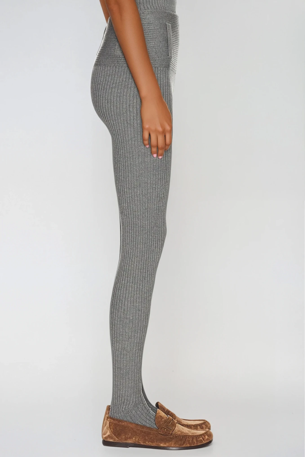 Classic Vintage Pants with a Flattering Fit
