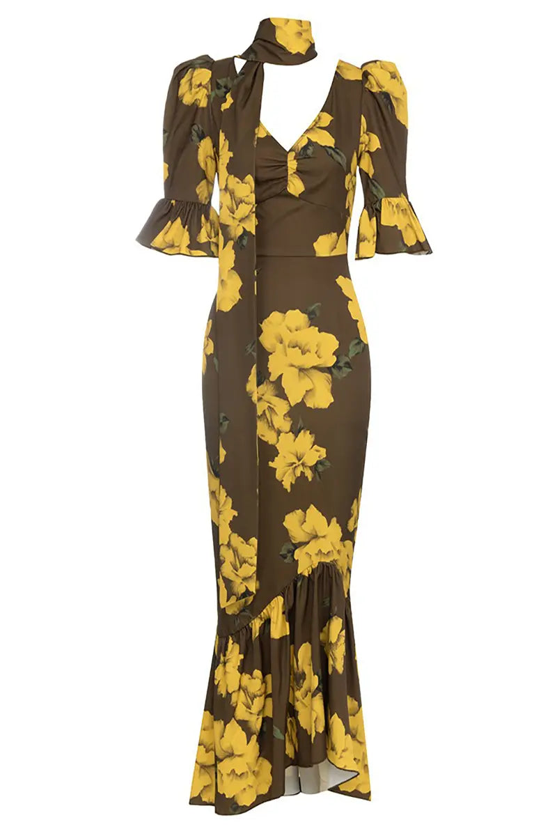 Effortlessly Elegant Dress with a Timeless Design