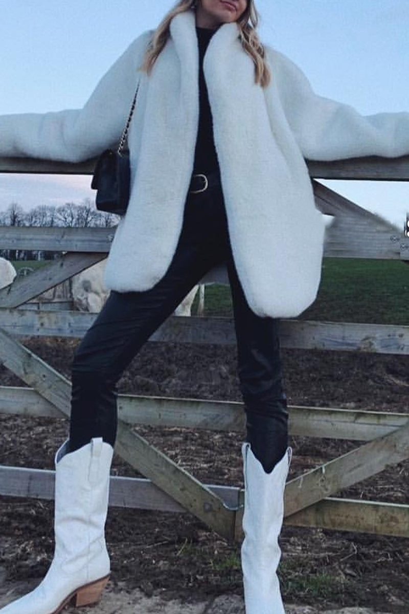 Classic Vintage & Enduringly Stylish Cardigan