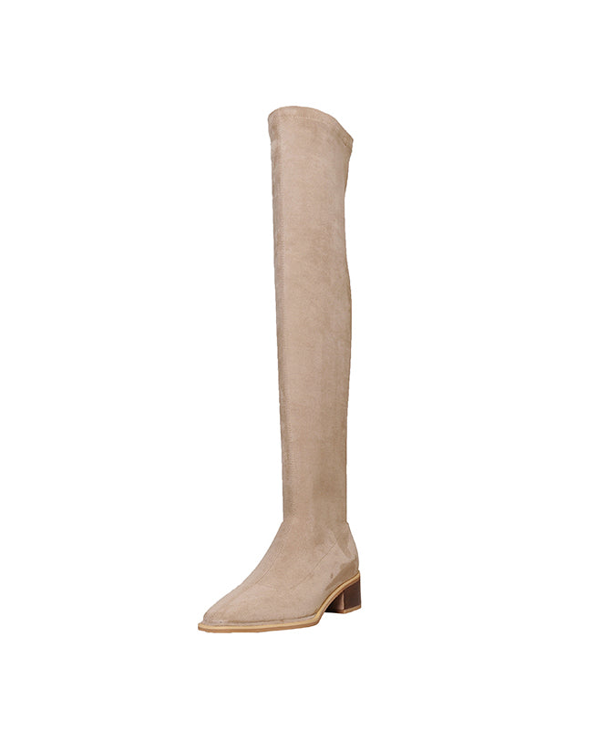 Beautifully Finished Boots in a Timeless Design