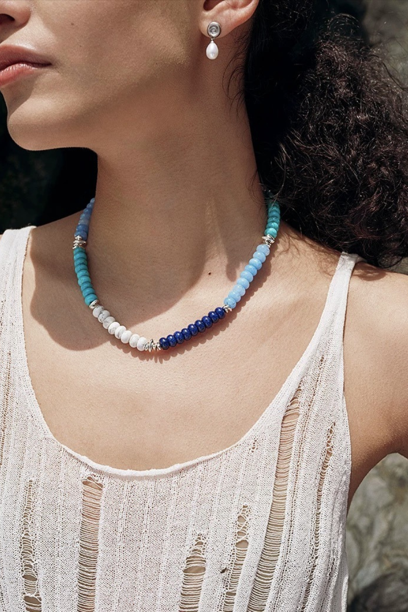 Effortlessly Elegant Garment with a Timeless Design