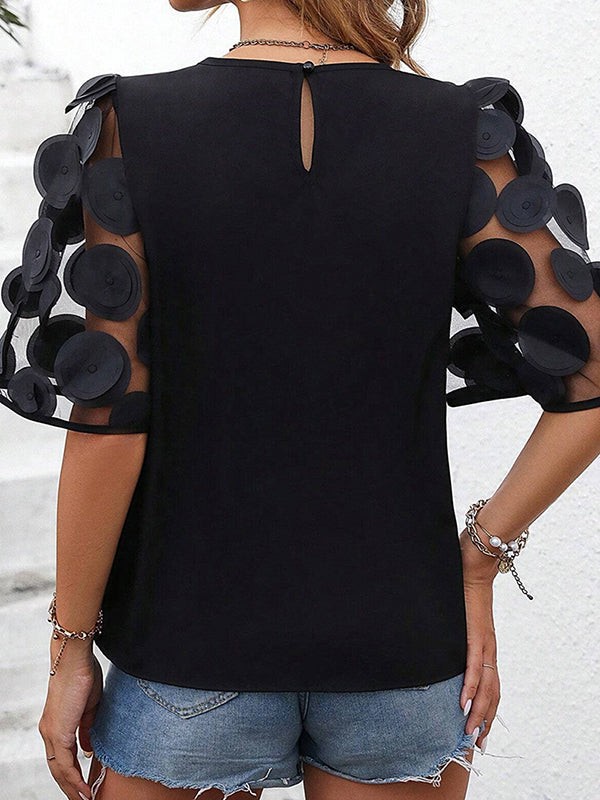 Beautifully Crafted T-Shirt in a Classic Style