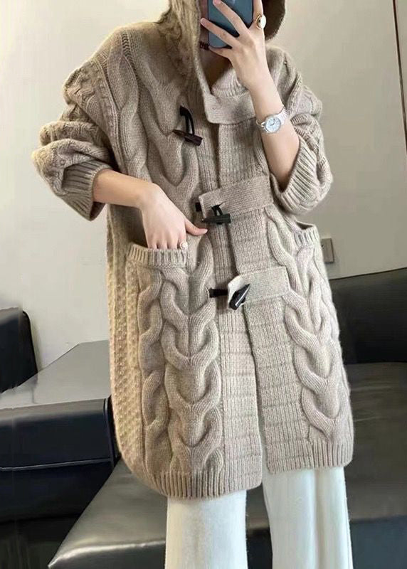 Sophisticated Coat with a Clean Classic Look