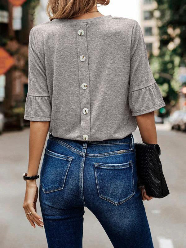 Classic Vintage T-Shirt with a Flattering Fit