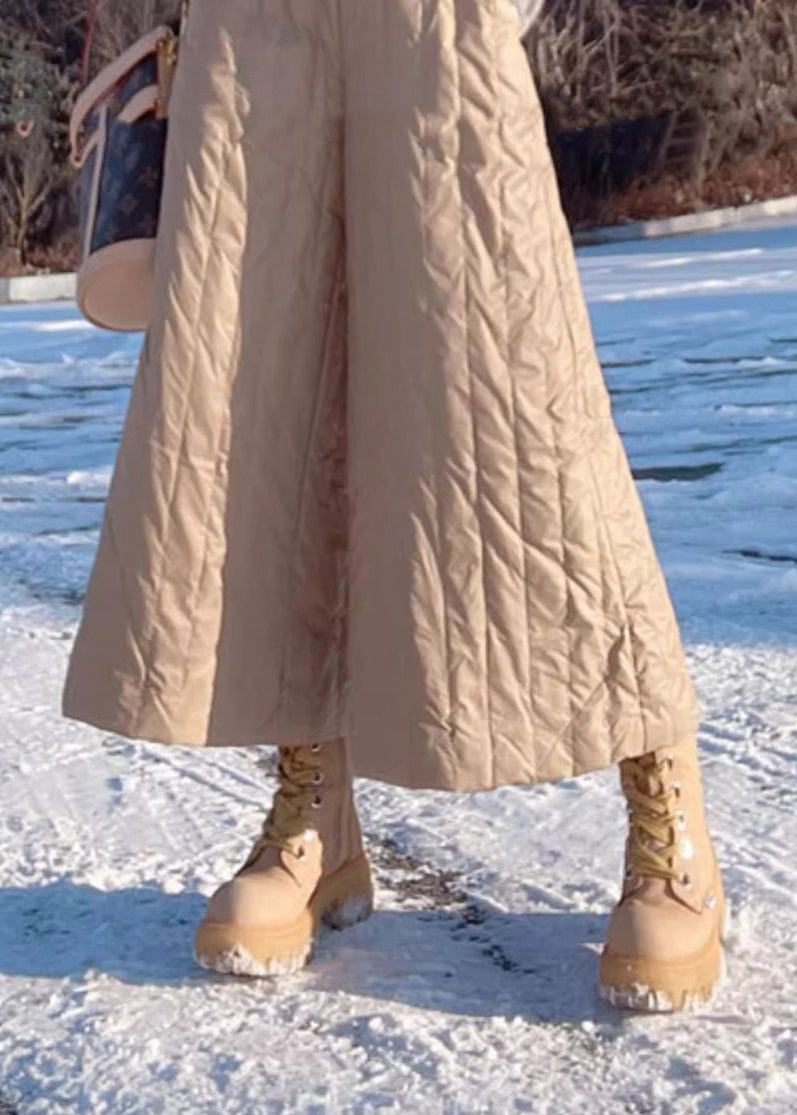 Classic Vintage Pants with a Flattering Fit