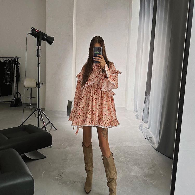Gracefully Styled Dress for Any Occasion