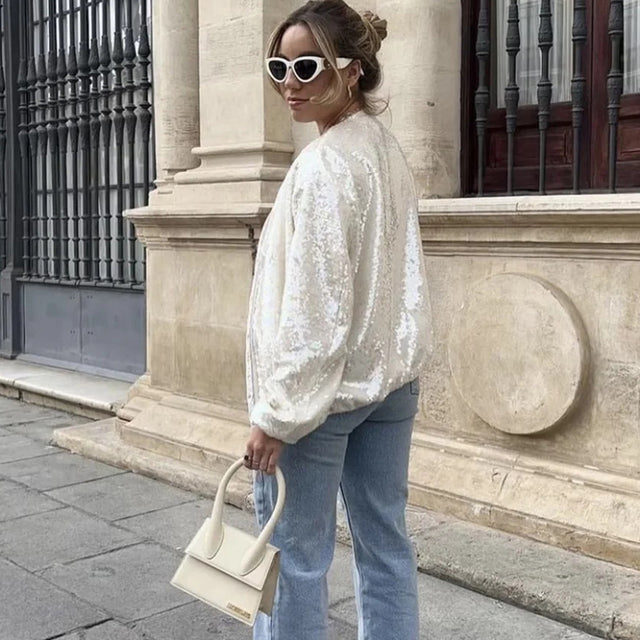 Elegantly Styled Cardigan for Everyday Wear