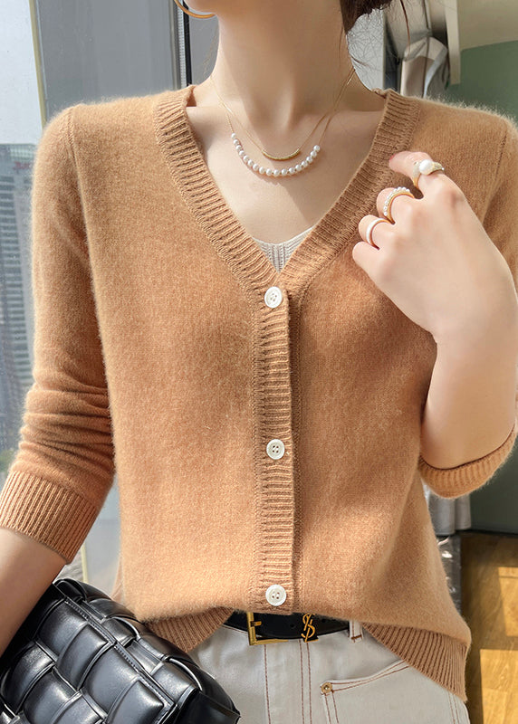 Classic Vintage Cardigan with a Flattering Fit