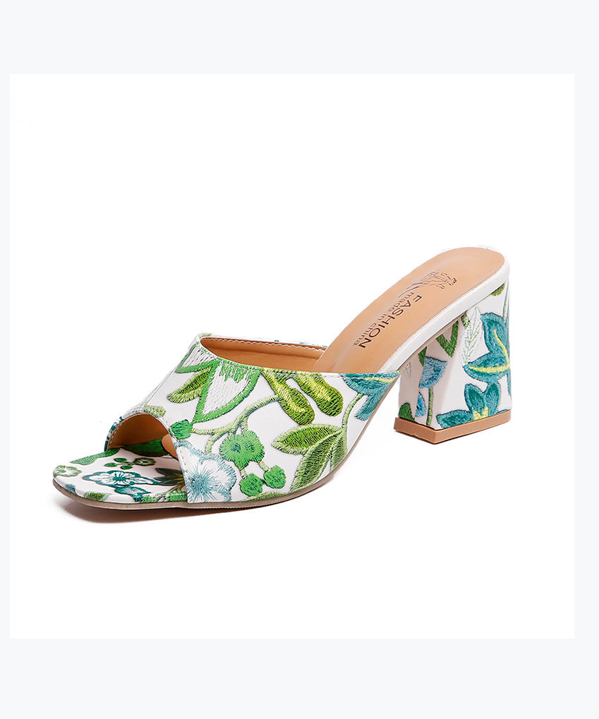 Elegantly Styled Sandals for Everyday Wear