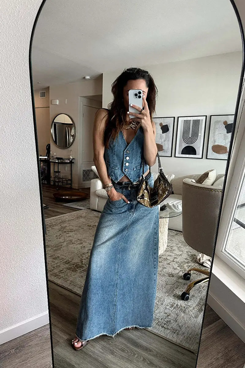 Classic Vintage Garment with a Flattering Fit