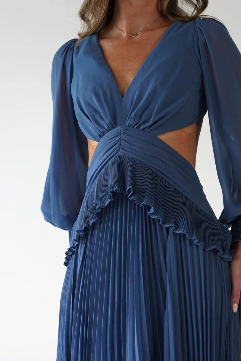 Classic Vintage & Enduringly Stylish Garment