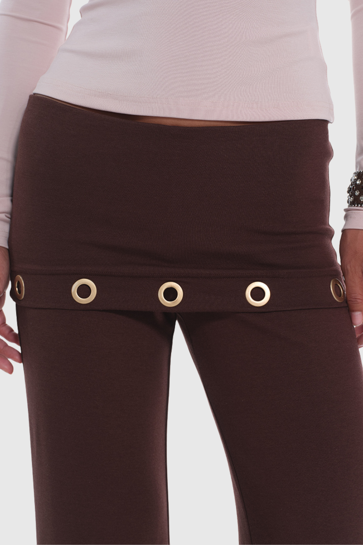 Beautifully Finished Pants in a Timeless Design