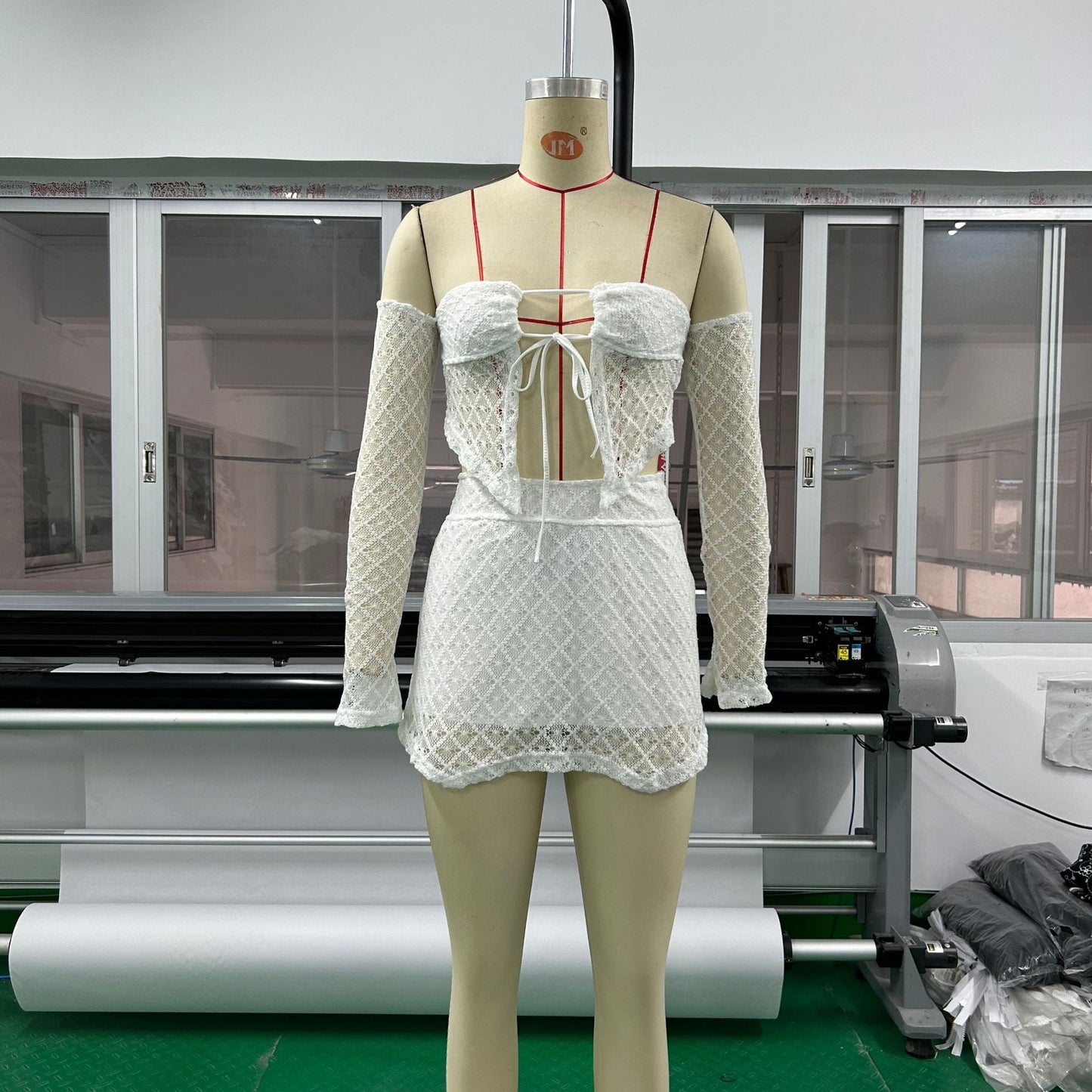 Well Tailored Garment with a Graceful Silhouette
