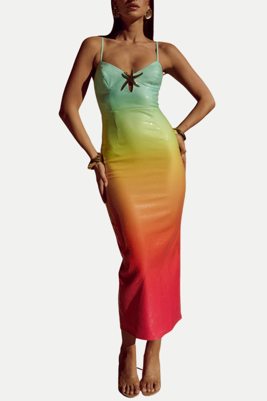 Well Tailored Dress with a Graceful Silhouette